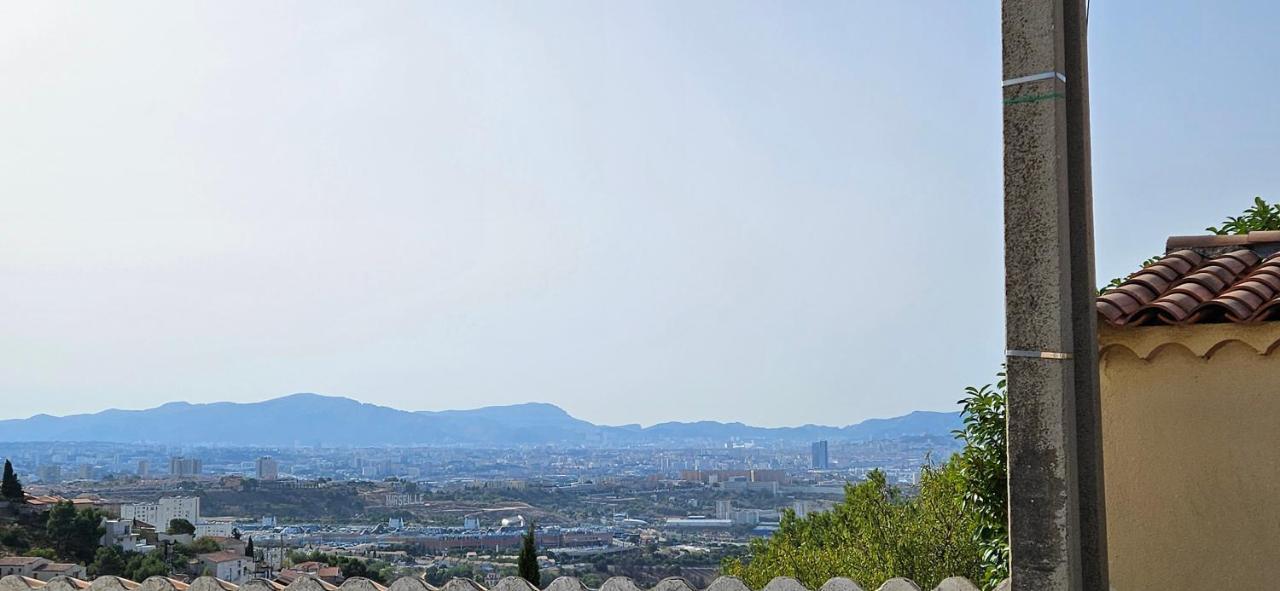 Bello Marseilles Buitenkant foto